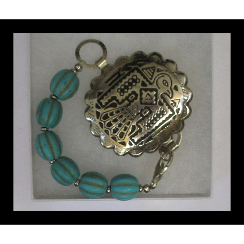 Southwest Thunderbird Faux Turquoise Beaded Bracelet 8